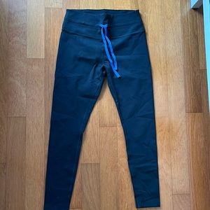 Peloton black leggings